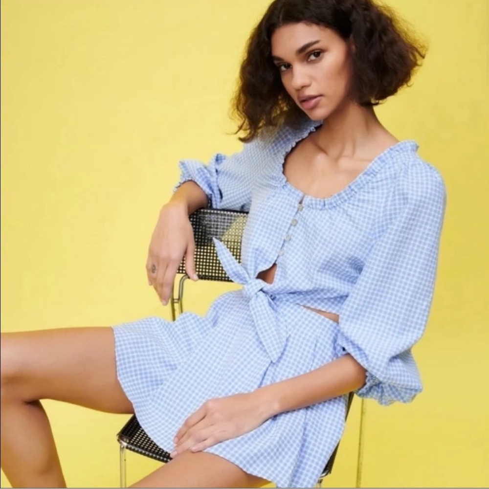 🛍️FINAL SALE🛍️ZARA 2 PCs Blue-White Gingham Crop Top & Pleated Split Skirt/Skort - Picture 2 of 10